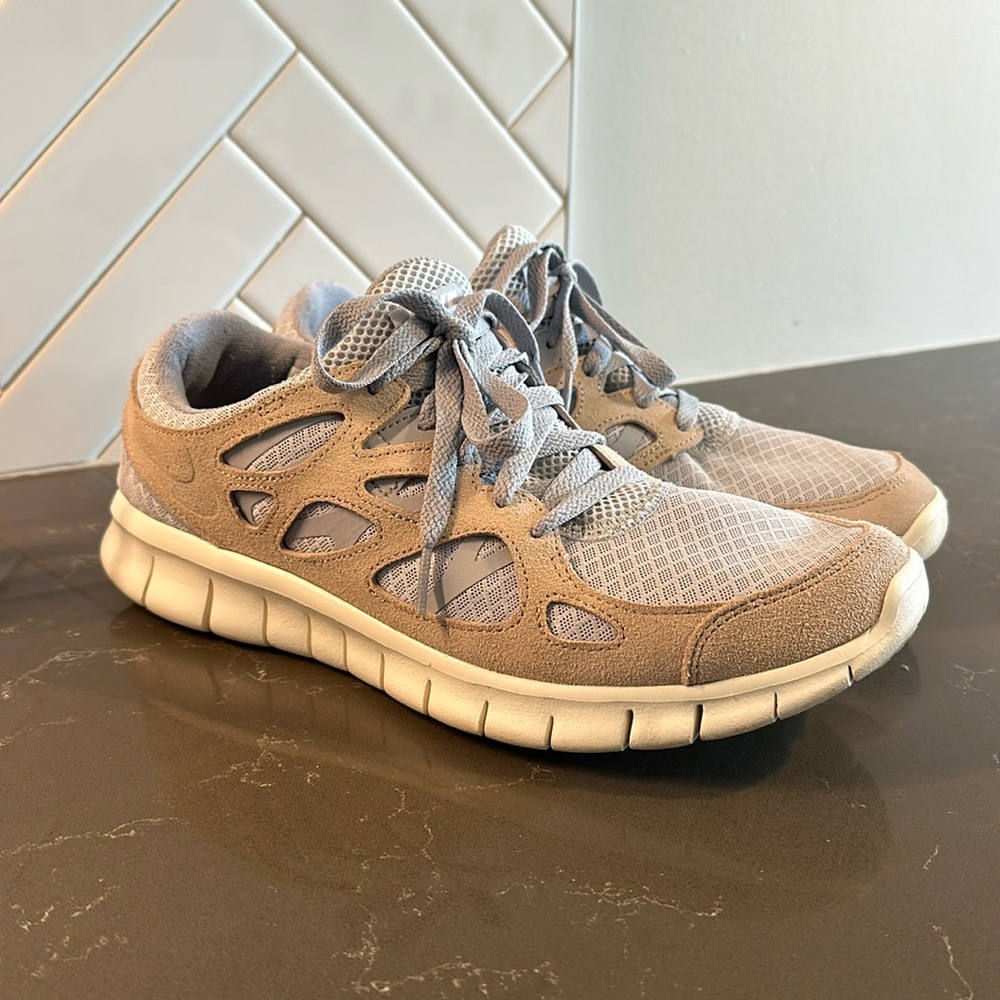 Nike Men’s Free Run 2 size 10.5